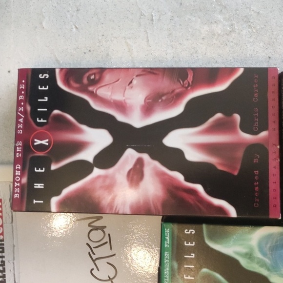 Lot of 9 X Files VHS Tapes, Sci-Fi, Vintage Tapes - Picture 8 of 10